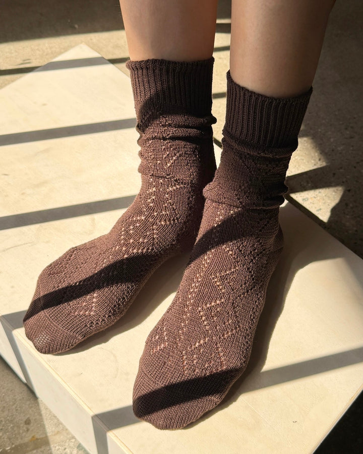 Le Bon Shoppe | Modal eyelet socks | Brown