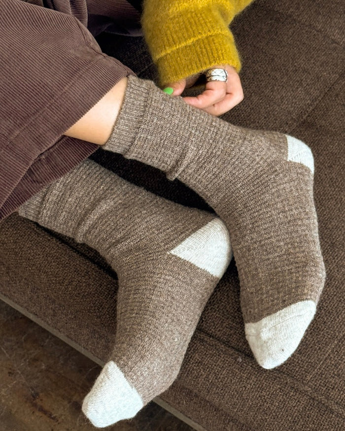 Le Bon Shoppe | Wool Waffled Socks | Brown Oatmeal